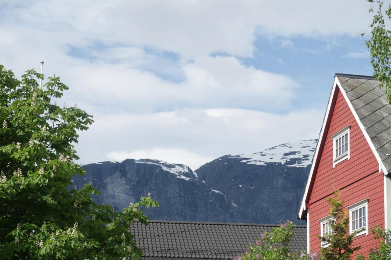 Olden Panorama Apartments Luaran gambar